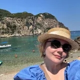 Олександра У